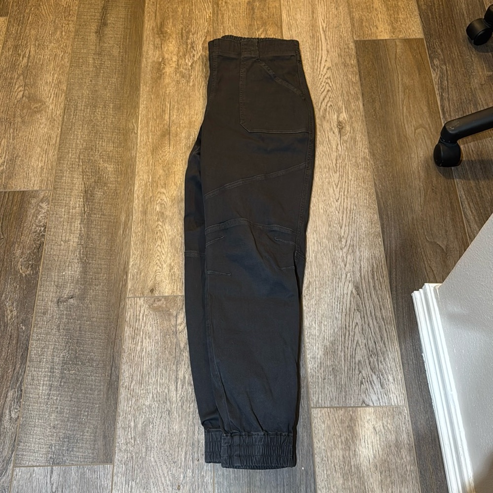 Spanx Brand size XL CHARCOAL GREY jeggings. NEW condition